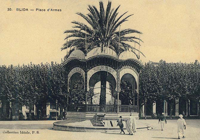 Place d'Armes à Blida